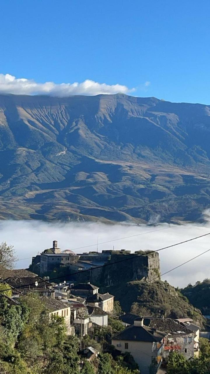 Guest House Lengo Gjirokastër Exteriör bild